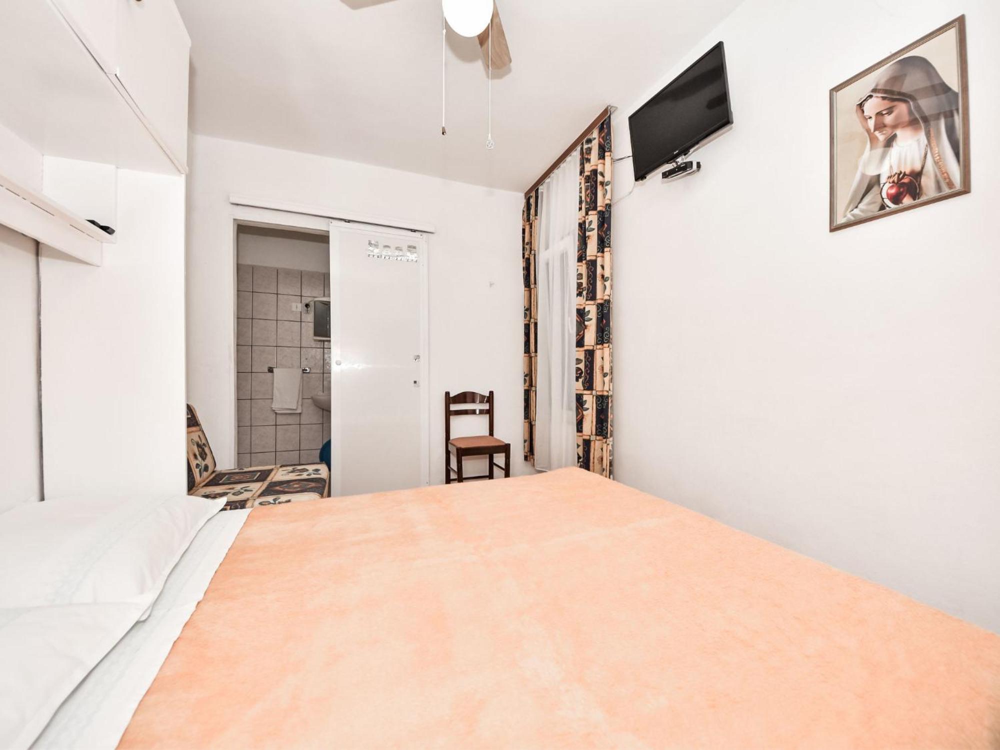 Apartment Tino-2 By Interhome Pag Town Exterior photo